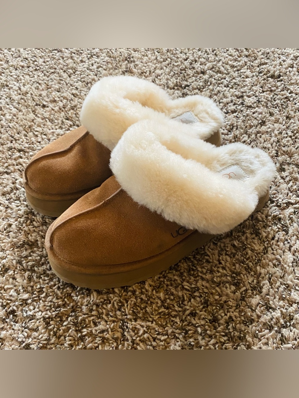 UGG Disquette Platform Slippers Chestnut Suede Shearling Fur size 9